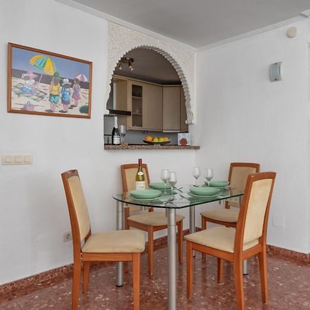 Beachfront, Two Bed- & Bathrooms, Private Parking Fuengirola Eksteriør billede
