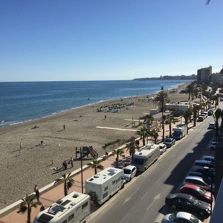 Beachfront, Two Bed- & Bathrooms, Private Parking Fuengirola Eksteriør billede