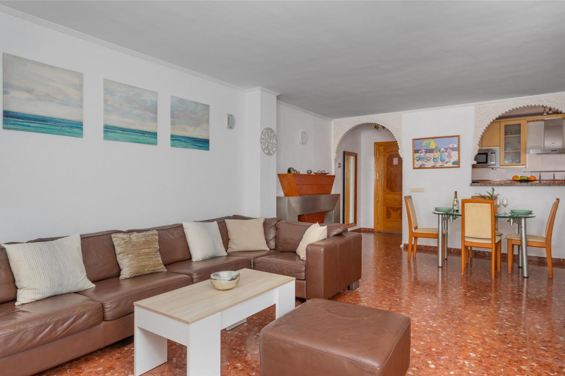 Beachfront, Two Bed- & Bathrooms, Private Parking Fuengirola Eksteriør billede